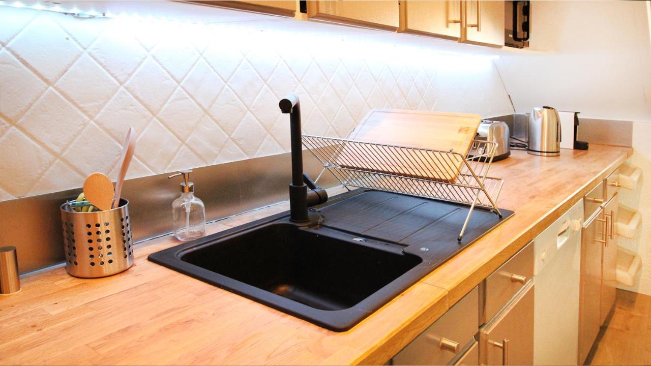 Homey Bella - New / Duplex / Downtown / Close Geneva Анмас Екстериор снимка
